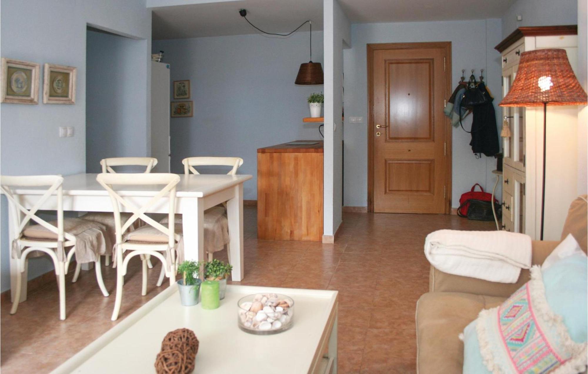 Beautiful Apartment In Alcossebre With Kitchen Esterno foto