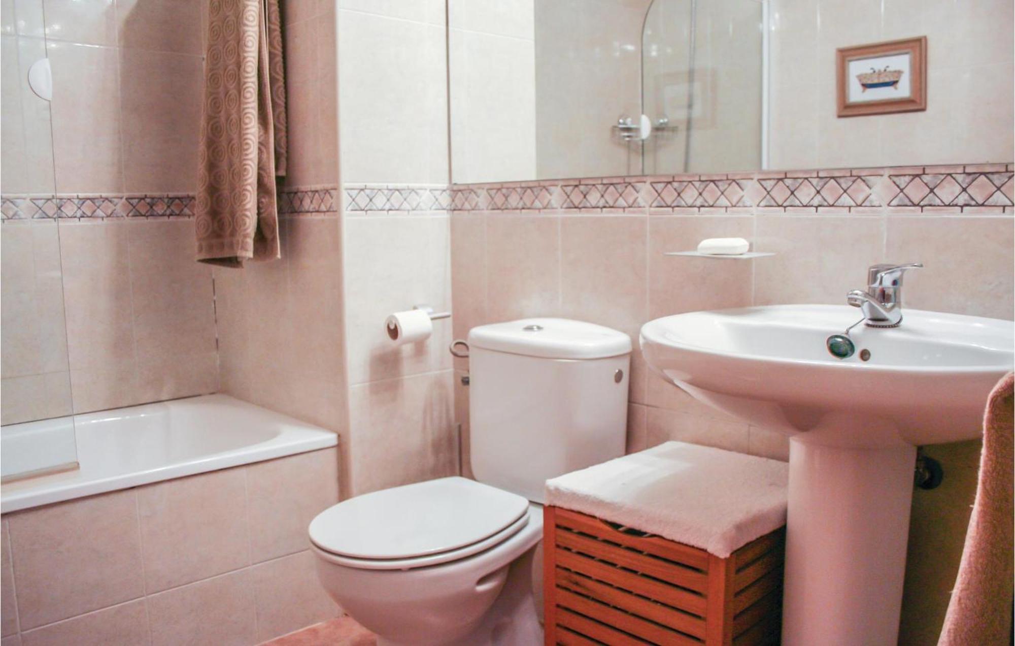 Beautiful Apartment In Alcossebre With Kitchen Esterno foto